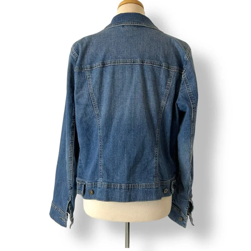 Women's St John's Bay Blue Denim Jean Trucker Jacket Sz L Classic Distressed